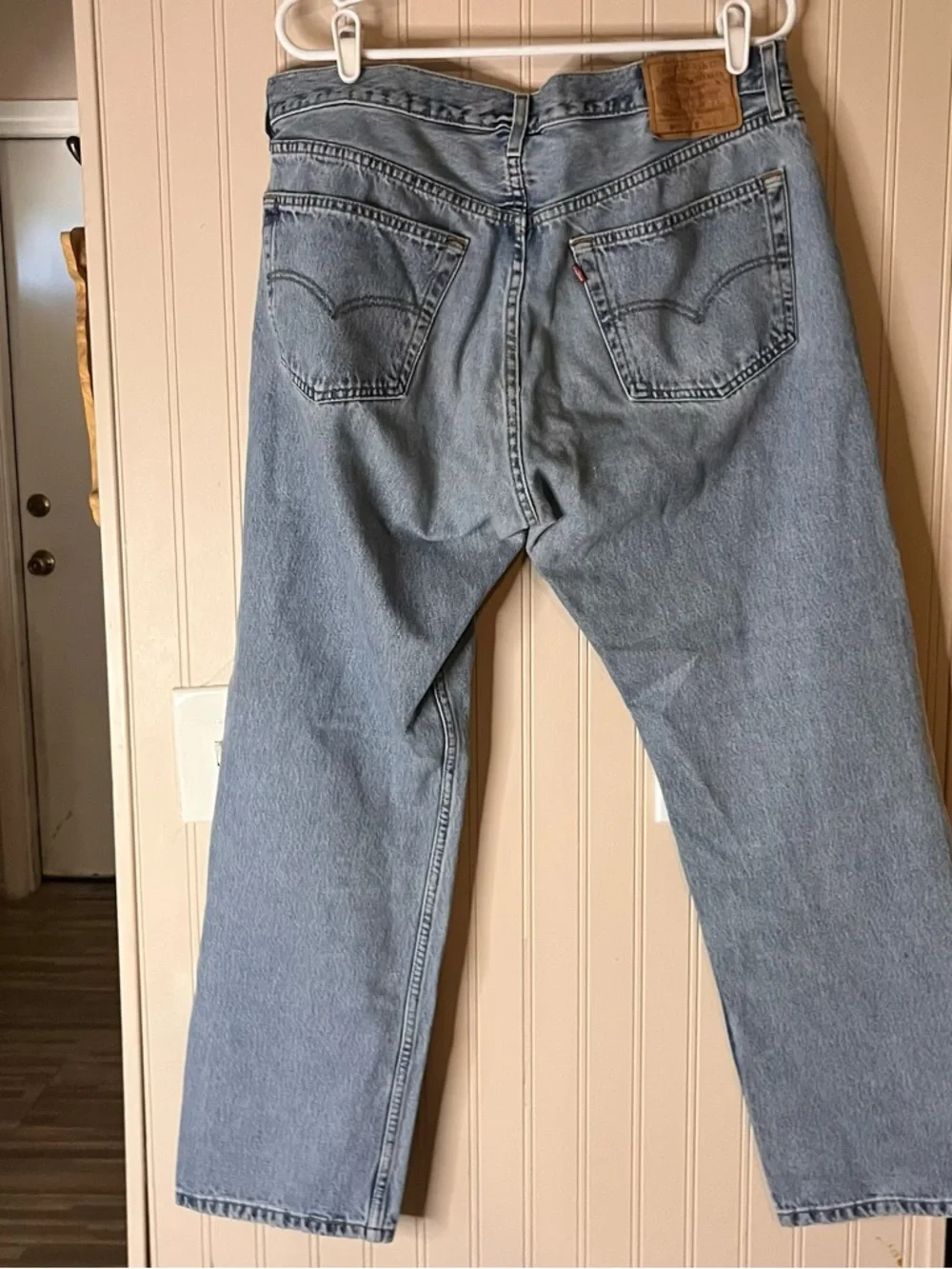 Men's Vintage Levi's 501 XX Button Fly Light Blue Wash Denim Jeans Sz 38 x 30